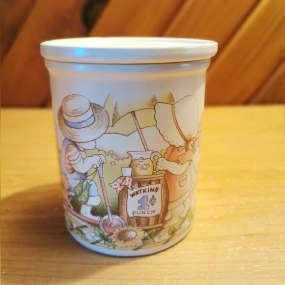 Vintage Mug & Coaster Set - Picture 3 of 11